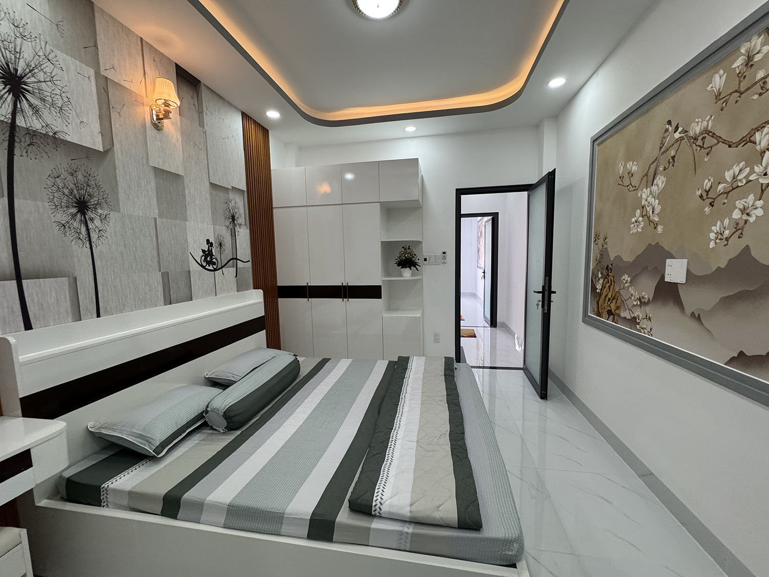 Nhà phố 3 lầu t.kế Tân Cổ Điển, full nội thất cao cấp, hẻm xe hơi khu VIP Lê Lợi-Gần ĐH Công Nghiệp